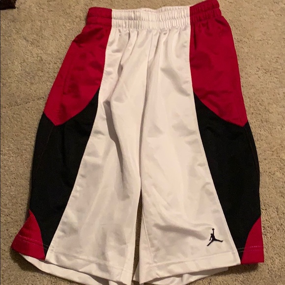 red jordan basketball shorts